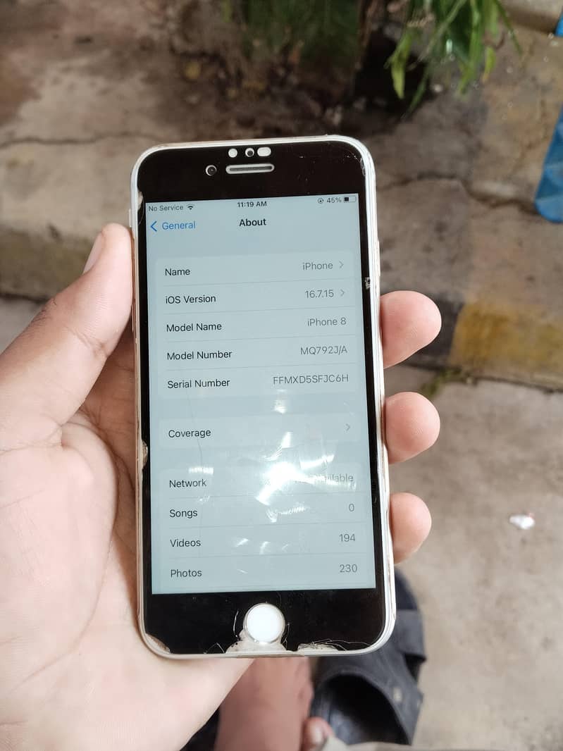 Apple iPhone 8 4