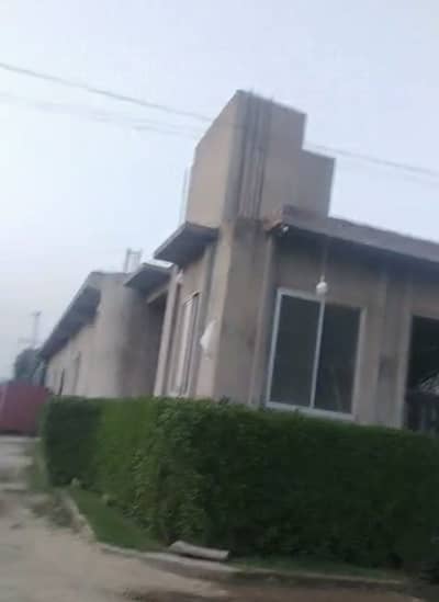 2.5 Kanal Single Story Fectory For Rent