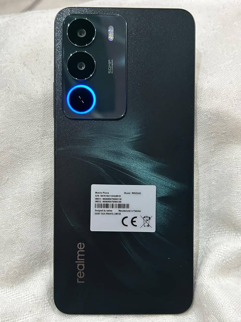 Realme C71 3