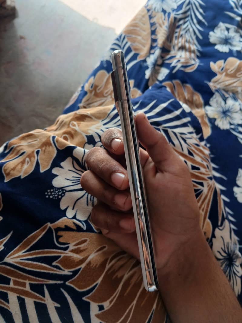 Google Pixel 7 Pro 2