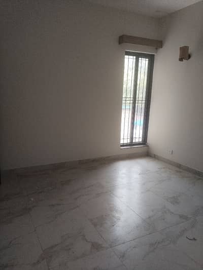 Title: Brand New 8 Marla Upper Portion for Rent in Union Living Society