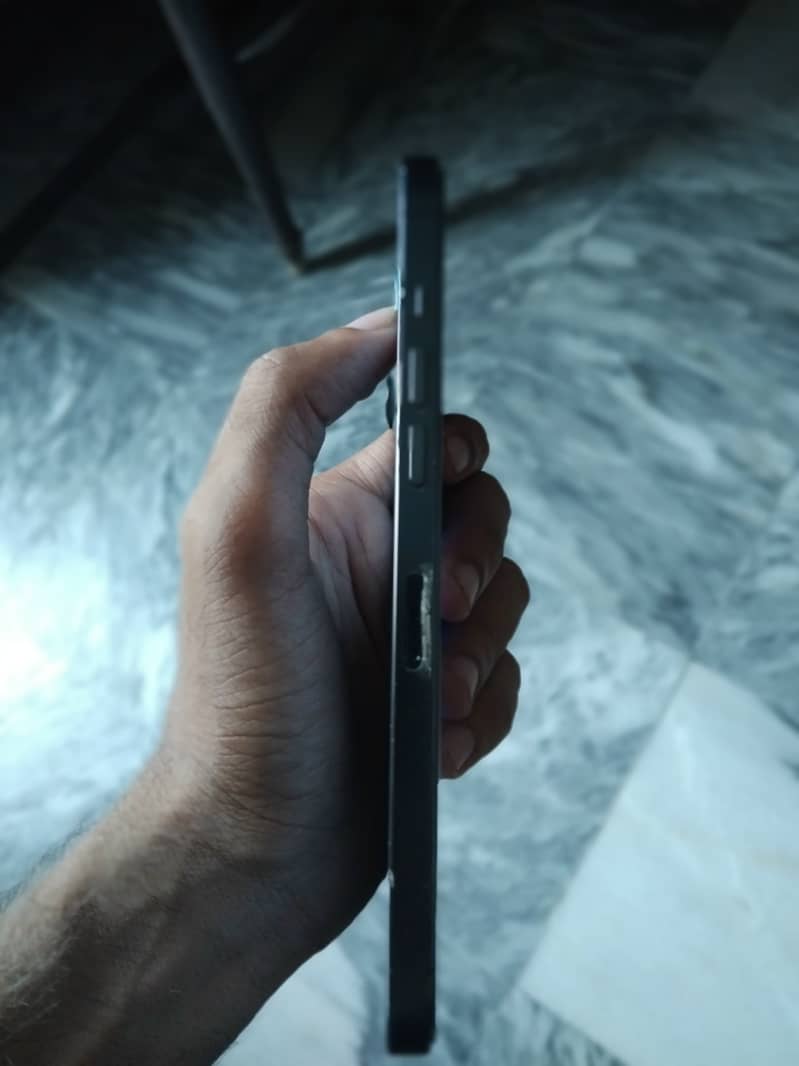 Apple iPhone 12 Pro Max 1