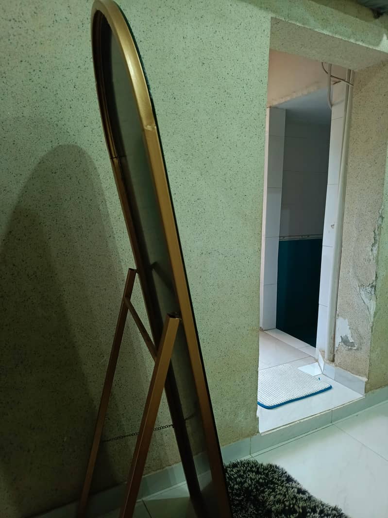 standing mirror 2