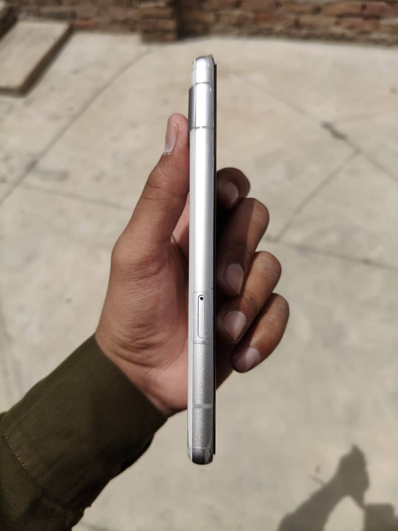 Google Pixel 7a 1