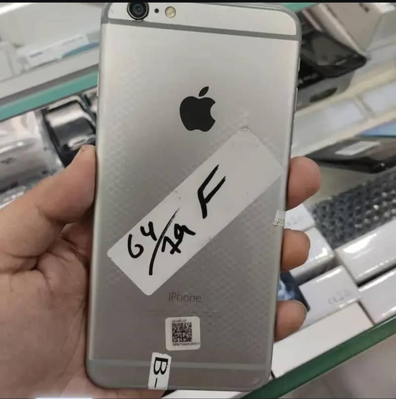 Apple iPhone 6 Plus 0