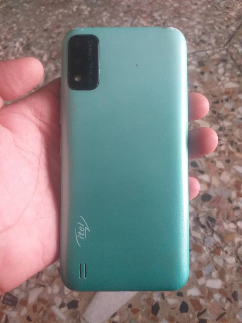 Itel A37 0