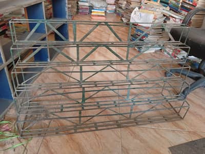 Solid iron rack for multipurpose use