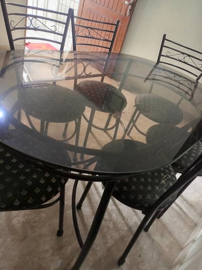 Dinning Table with 6 chairs