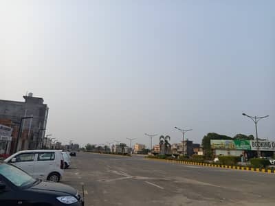 Hot Location Plot For Sale In Al Hafeez Garden Ph5