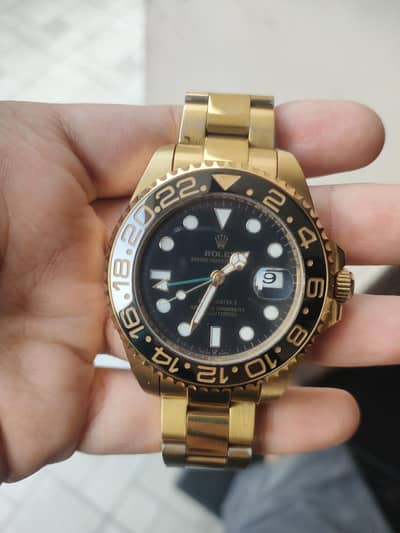 Beautiful watch for sale like a new