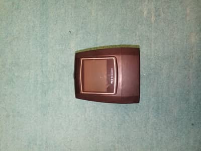 EC718 Film Scanner converts