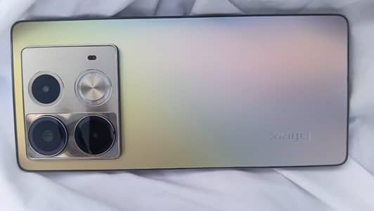 Infinix Note 40