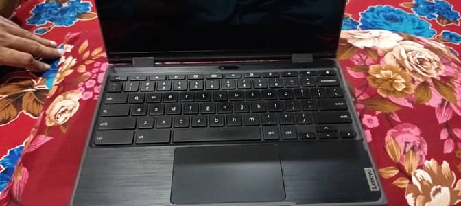 Lenovo 500e Chromebook 2nd generation x360 touch screen