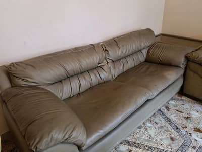 6 Seater Sofa Set - Excellent Condition