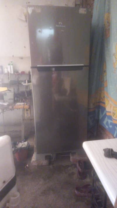 Dawlance  Double Door Fridge –  Excellent Cooling