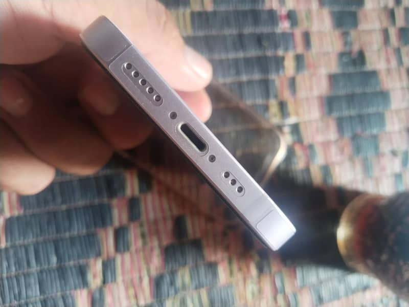 Apple iPhone 14 1