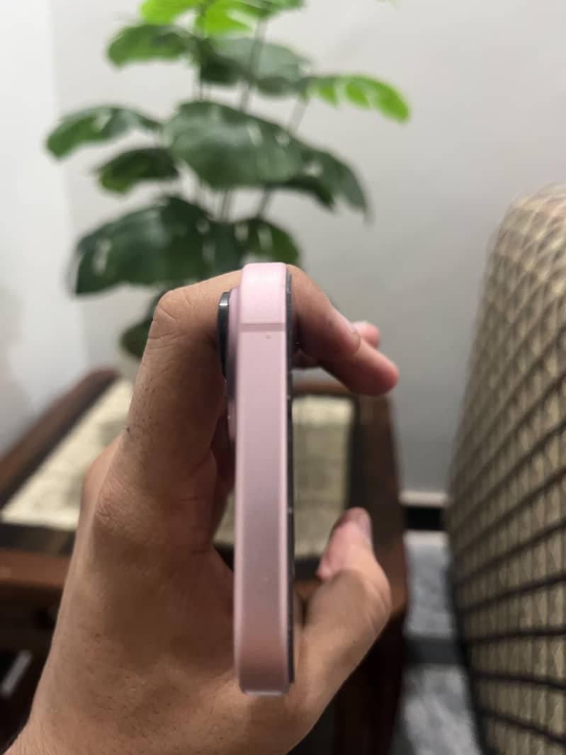 Apple iPhone 15 1