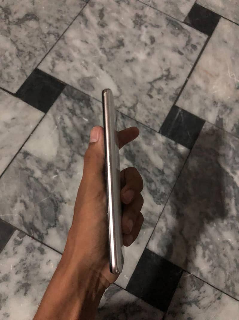 OPPO A5 1