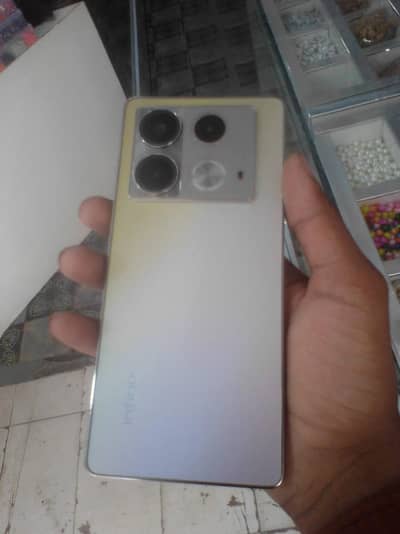 Infinix Note 40
