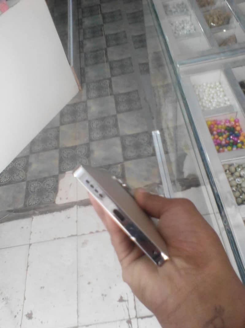 Infinix Note 40 3