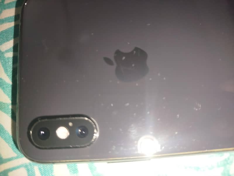 iPhone xs 1