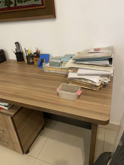 Office table and Chair