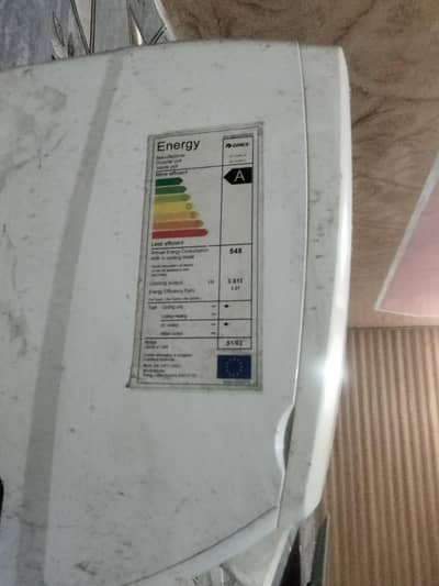 Gree 1 Ton Simple ac