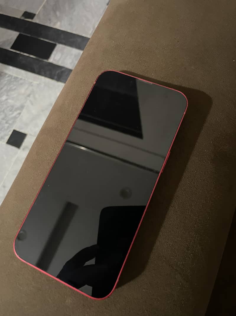 Apple iPhone 13 1