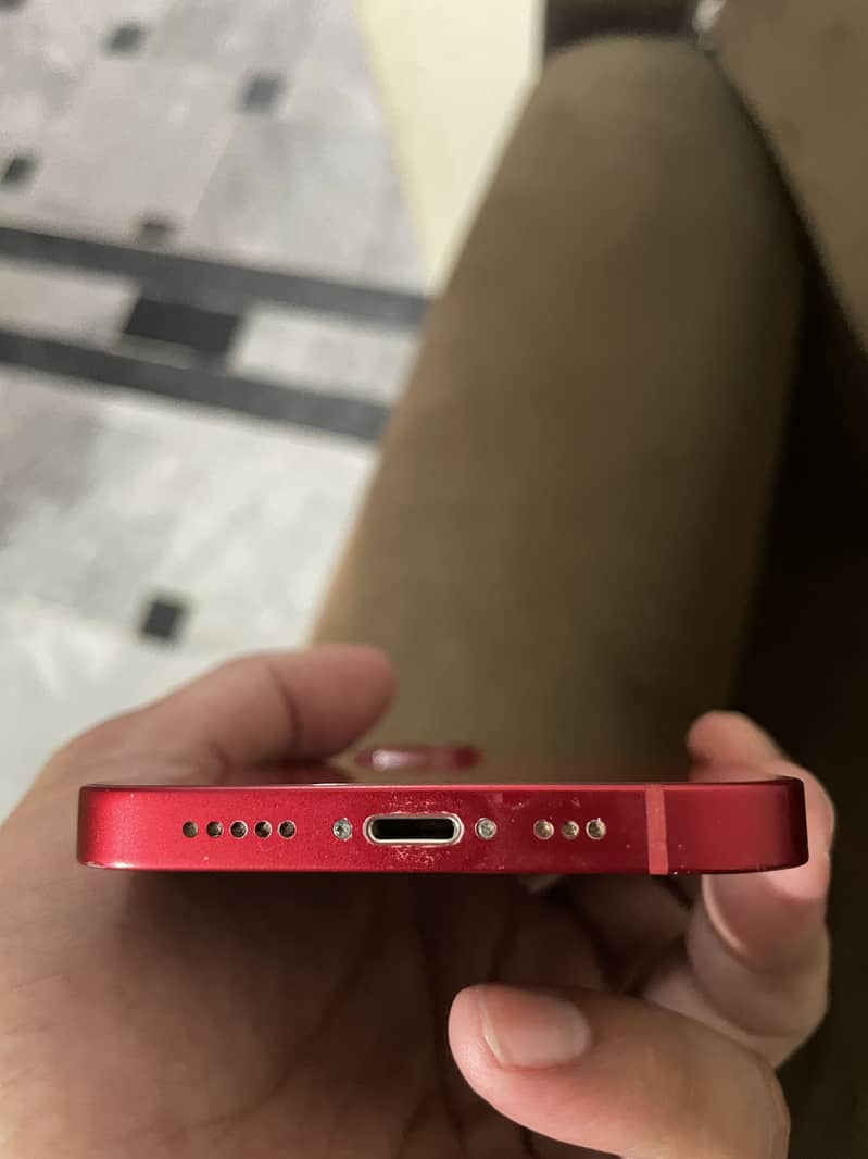 Apple iPhone 13 3