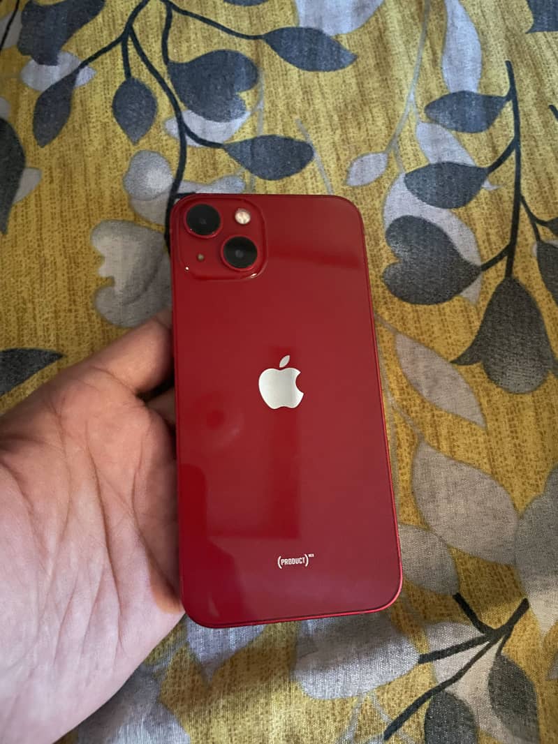 Apple iPhone 13 4