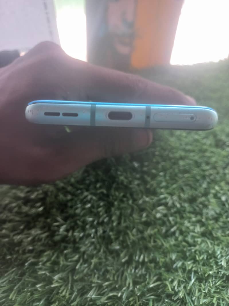 One Plus 8 Pro 6