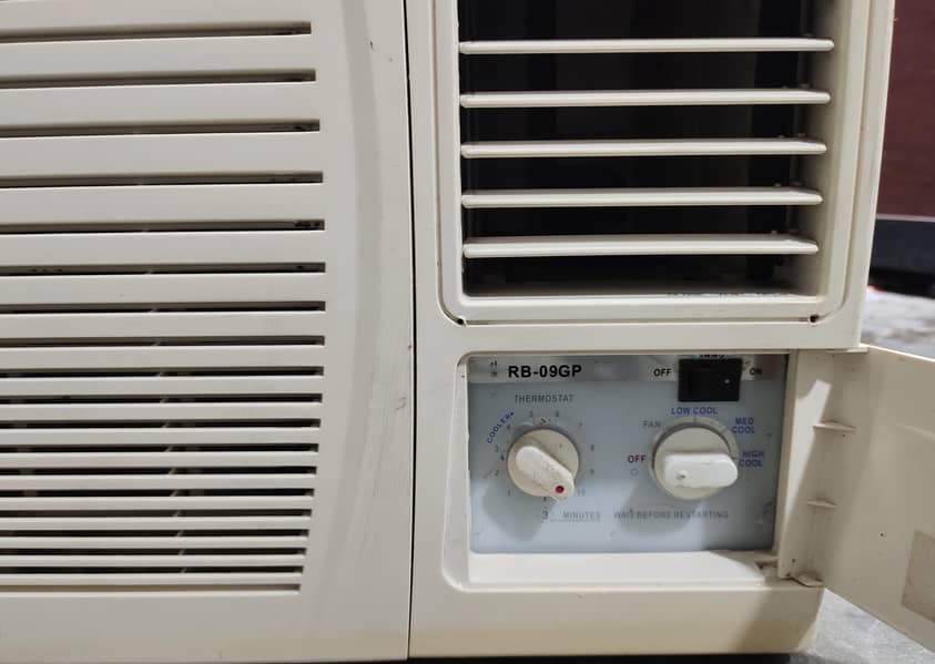 Window Ac 0.75 2
