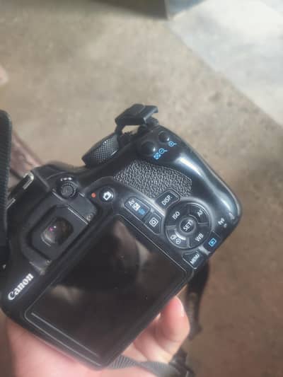 Canon 1300D