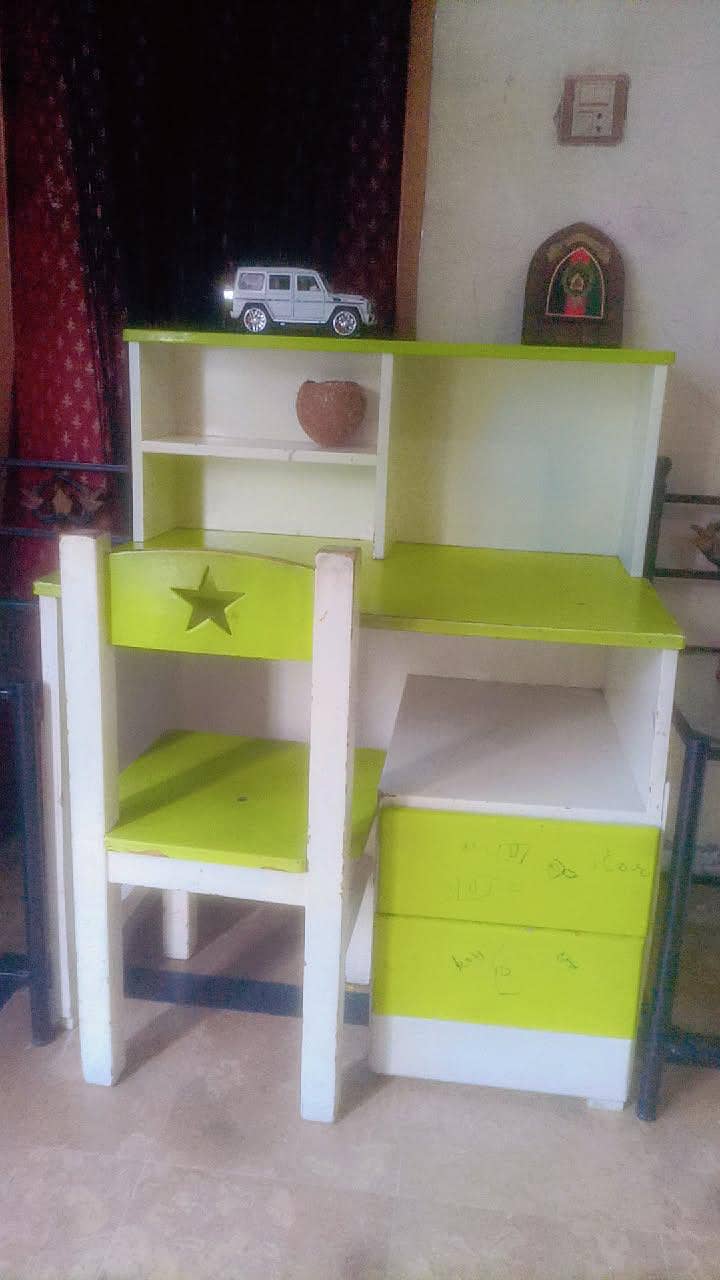 kids study table 2