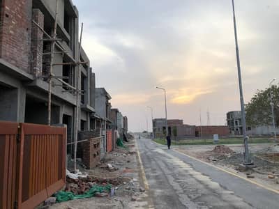 Crystal block 5M residental plot available for sale, Park View City Lahore