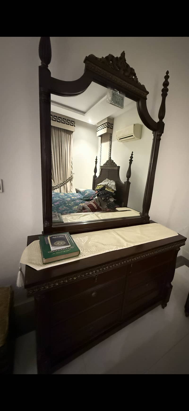 Solid wood dressing table 2