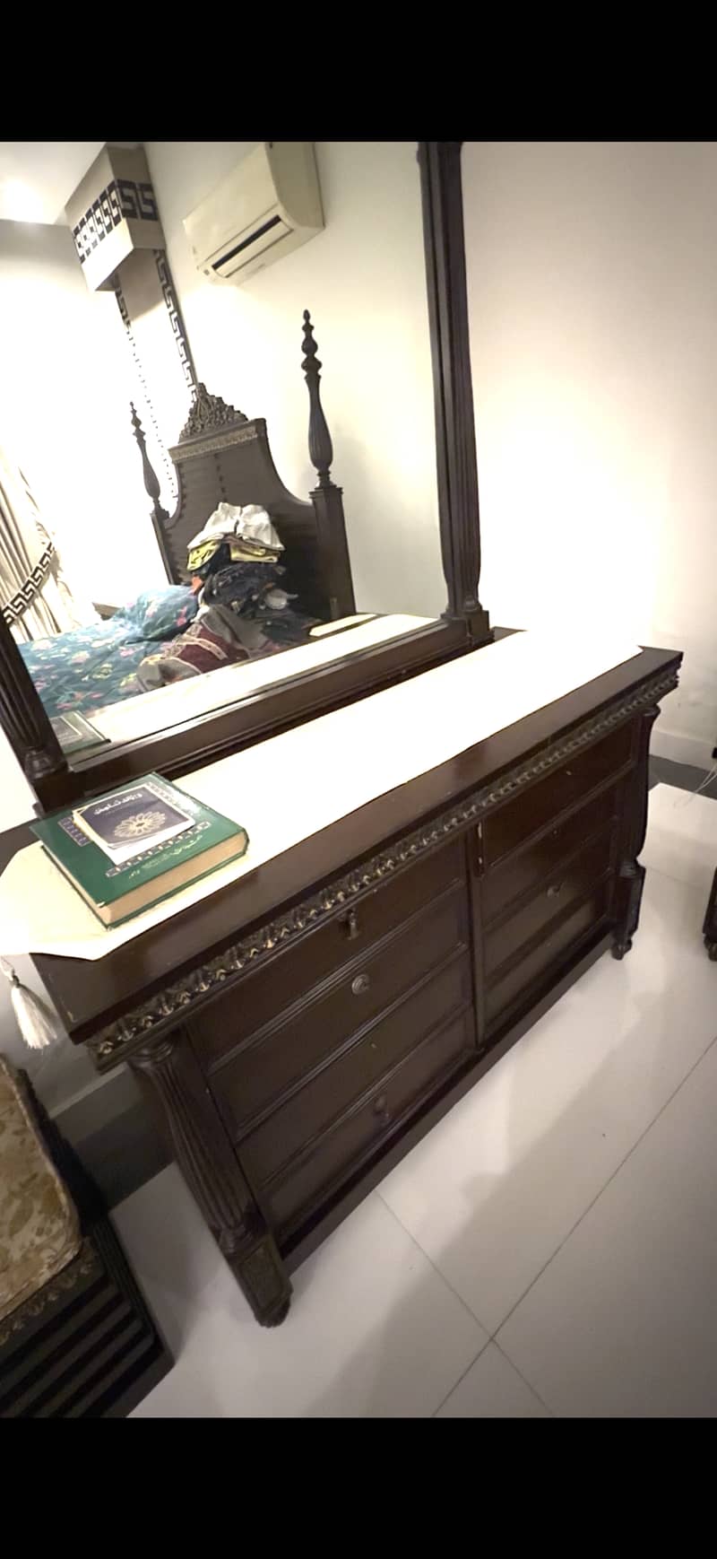 Solid wood dressing table 3