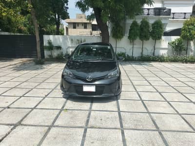 Toyota Vitz 2015(F Safety Package)