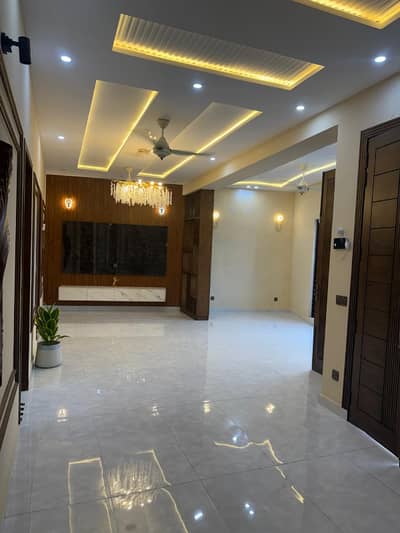 7.25 Marla Brand New Facing Park House For Sale With 5 Beds In Bahria Town Lahore