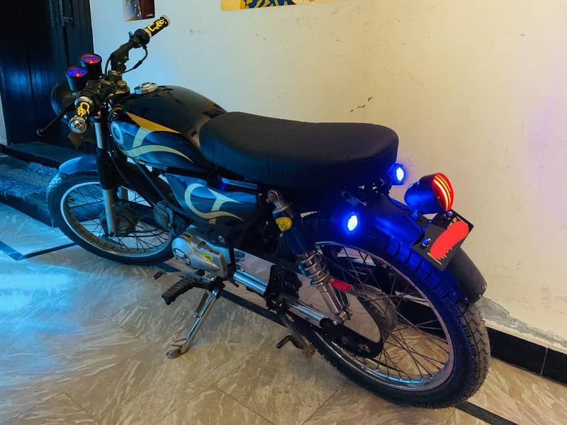 Cafe racer 2