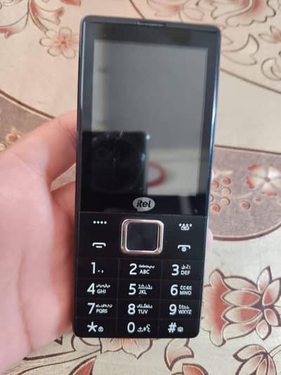 Itel Power 700
