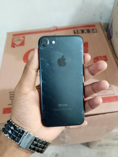 Apple iPhone 7