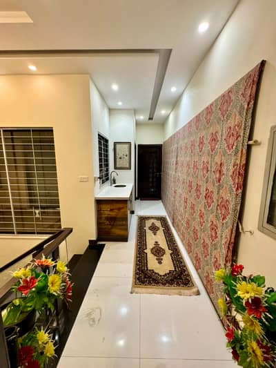 10 MARLA HOUSE FURNISHED BEST FOR WADDING GEST