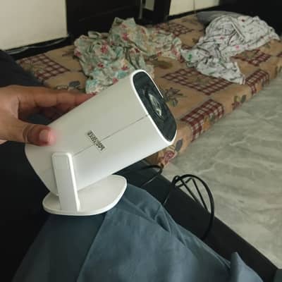 portable projector like brand new
