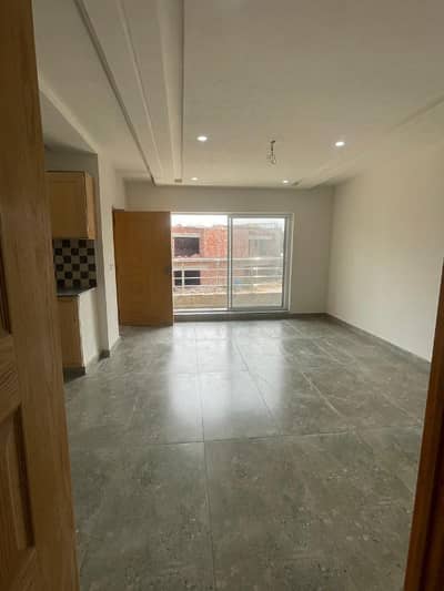 5 MARLA APARTMENT AVAILABLE FOR SALE
