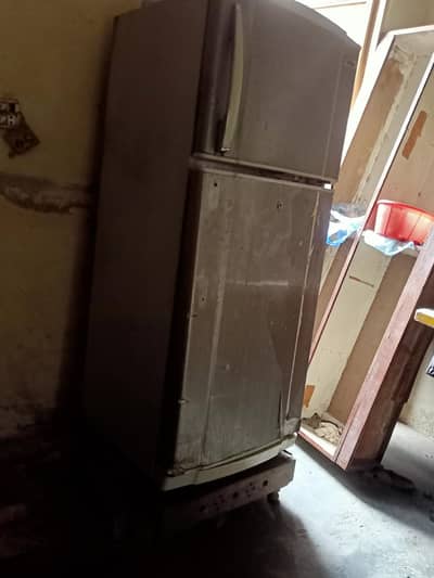 dawlance fridge