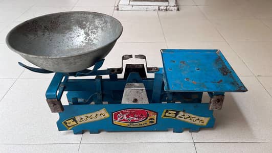 Old Style Weighing Scale Tarazu with weights