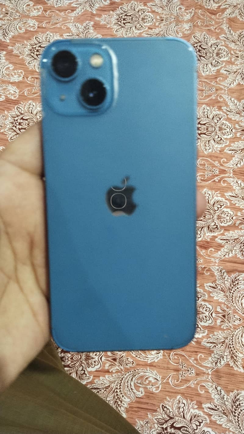Apple iPhone 13 2