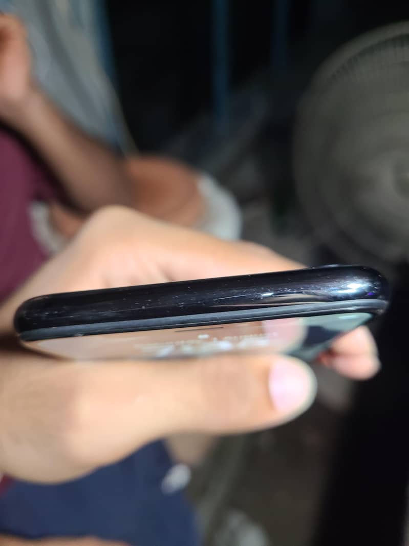 Apple iPhone X 1