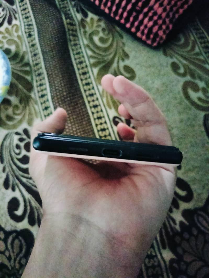 Google Pixel 6 5